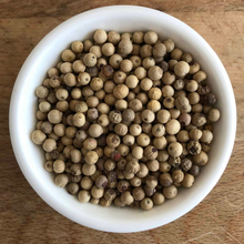 Load image into Gallery viewer, Sarawak White Pepper Grain 300g Vacuum Pack
